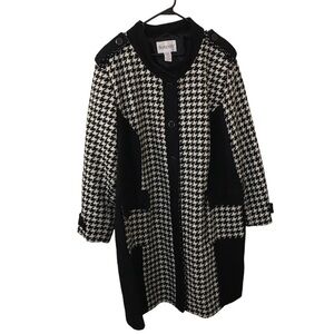 Vintage Roaman’s wool blend houndstooth long coat
